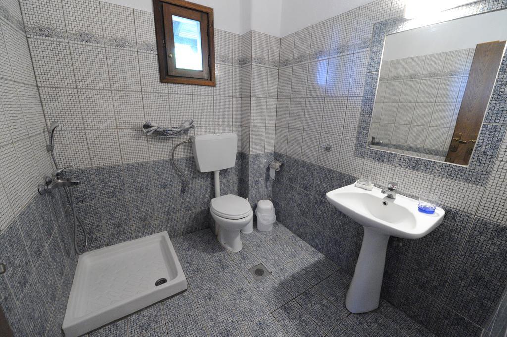 Thalassa Hotel Ammouliani Room photo