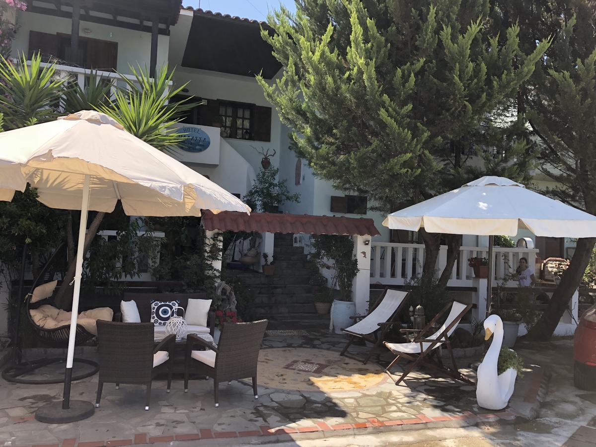 Thalassa Hotel Ammouliani Exterior photo